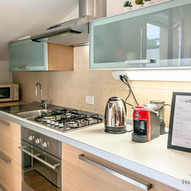 Horizon Loft - Free Parking - AC - Smart TV - Appartamento con 1 Camera da Letto - 11