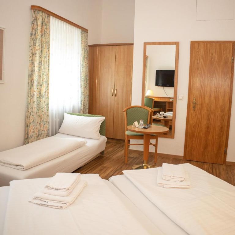 Hotel Möve garni - Doppelzimmer - 2