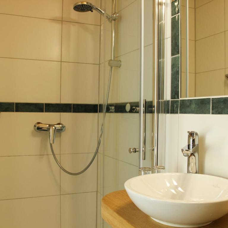 Hotel Möve garni - Doppelzimmer - 3