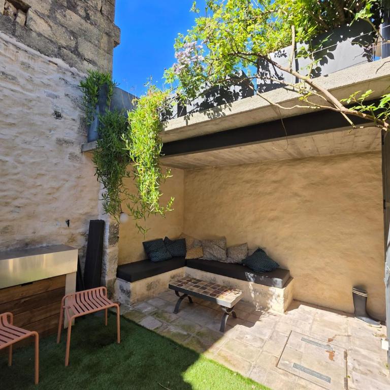 Maison des Remparts Intra-Muros spacieuse Patio avec Bassin Wifi Parking Gratuit - Maison 5 Chambres - 19