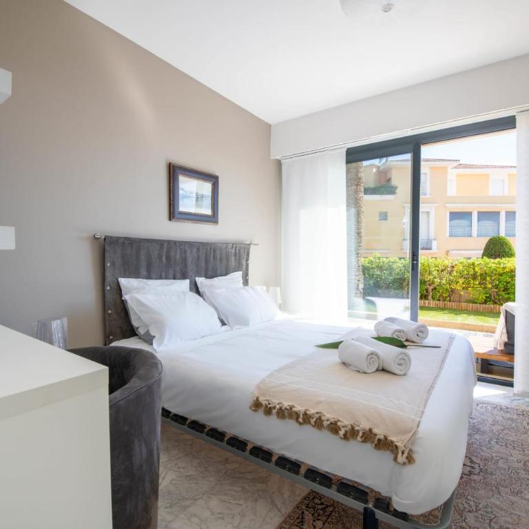 3-Br Apartment with Private Pool & Sea View - Appartement - 34