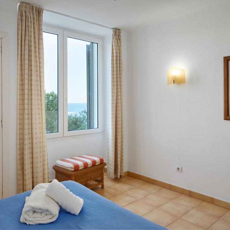 Waterfront Apartment 'Maria'. Pool. WIFI - Apartamento de 3 dormitorios - 15