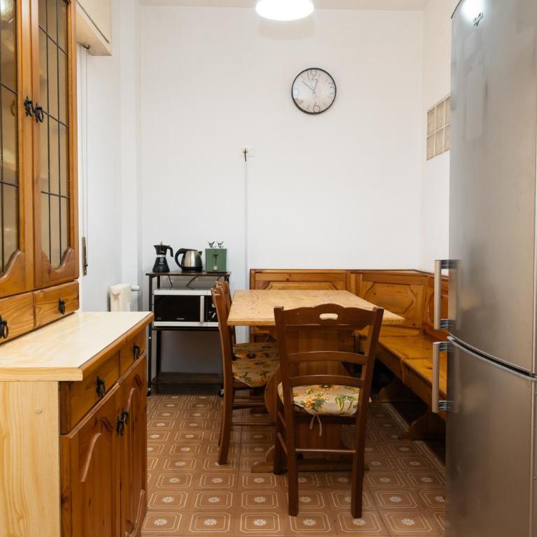 Vatican Giuliano’s House - Appartamento con 2 Camere da Letto - 11