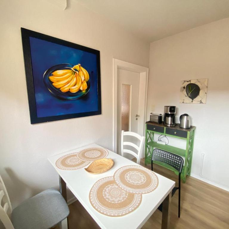 Charmante 2 Zimmer Wohnung in Nürnbergs Altstadt - Two-Bedroom Apartment - 21
