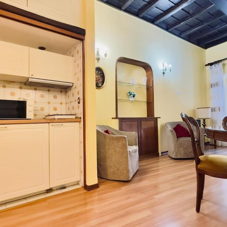 Historic apartment by the Pantheon - Appartamento con 1 Camera da Letto - 13