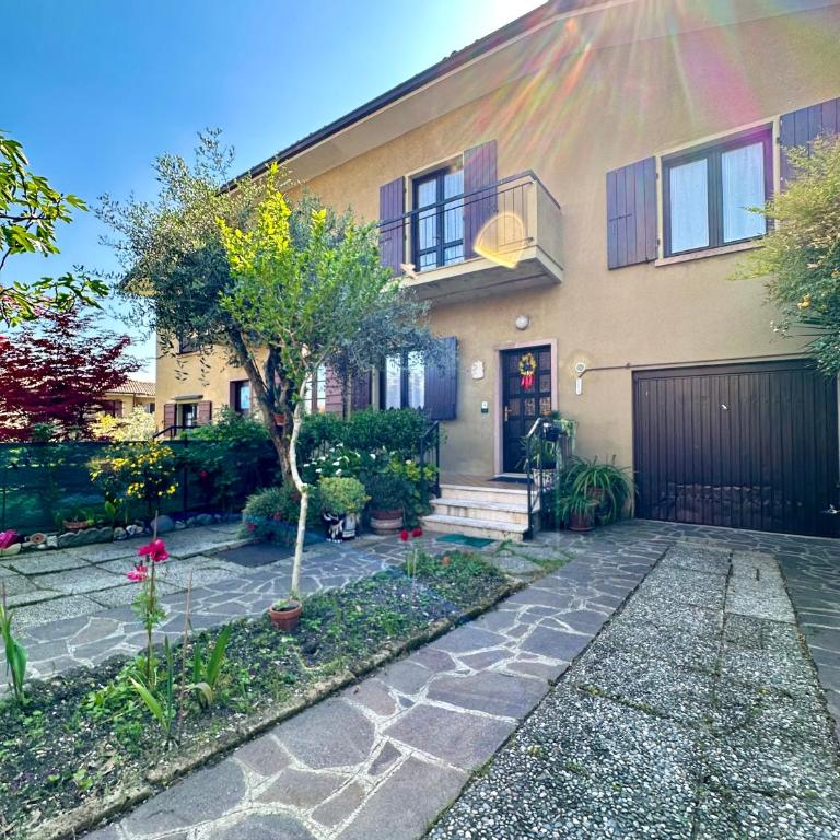 Casa Rosa - Three-Bedroom House - 38