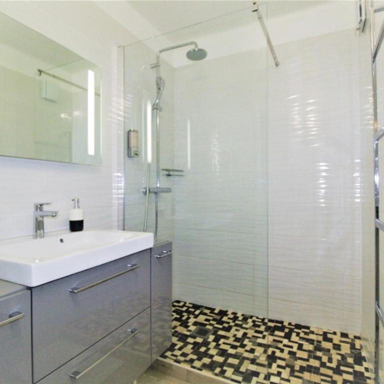 La Cigale Sanaryenne et son Jardin Méditerranéen - Apartment mit 2 Schlafzimmern - 12