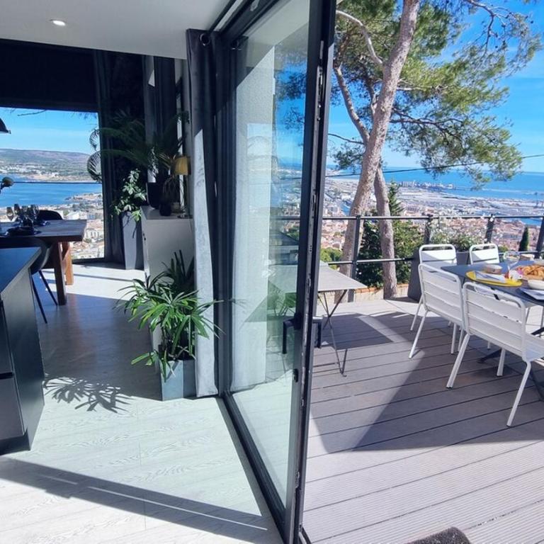 VILLA ROUQUIER, Vue Panoramique, Mer et Port de Sète, Climatisé, Jacuzzi - Villa 1 Chambre - 11