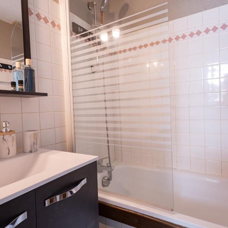 Cosy Home - Loft in City Center Toulouse - Charmant Duplex au coeur de Toulouse - Two-Bedroom Apartment - 38