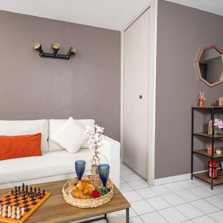Cosy Home - Loft in City Center Toulouse - Charmant Duplex au coeur de Toulouse - Two-Bedroom Apartment - 10