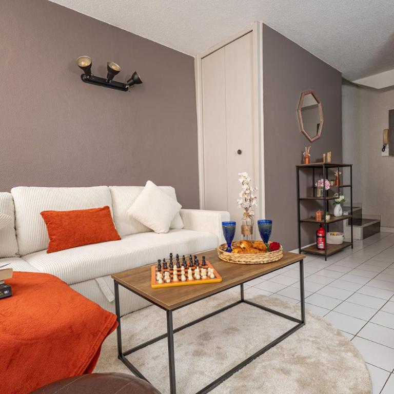 Cosy Home - Loft in City Center Toulouse - Charmant Duplex au coeur de Toulouse - Two-Bedroom Apartment - 11