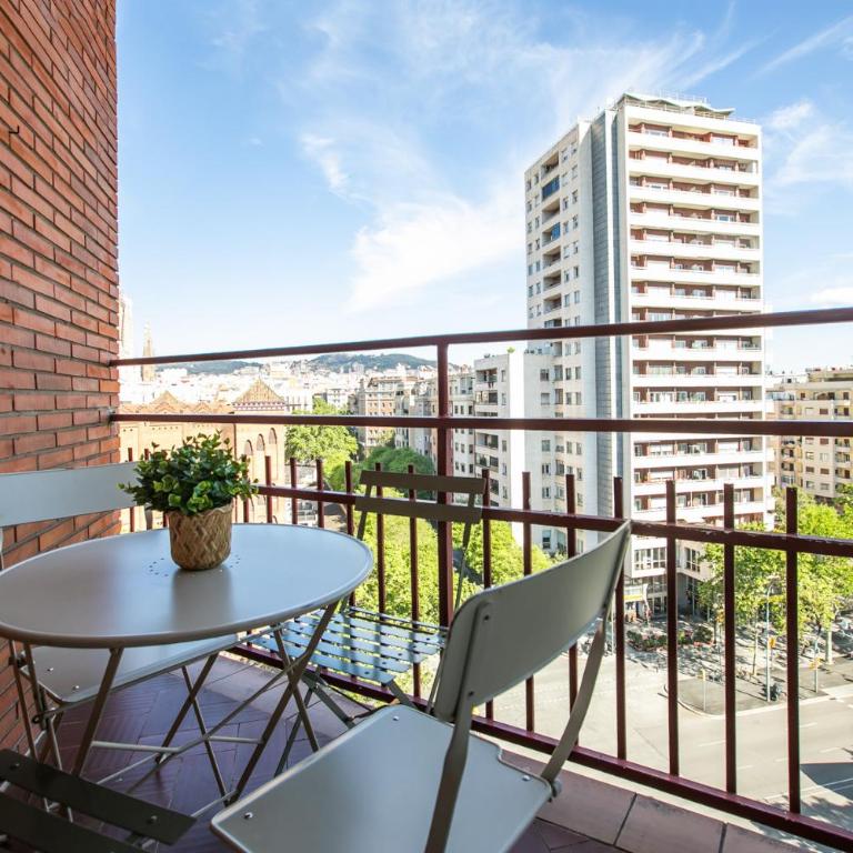 72GRVCC1066- Near Sagrada Familia - Three-Bedroom Apartment - 18