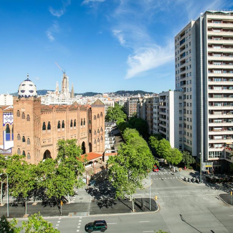 72GRVCC1066- Near Sagrada Familia - Three-Bedroom Apartment - 21