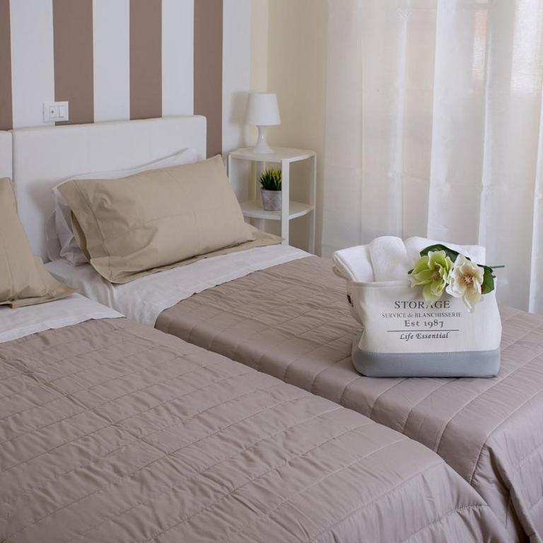 Il Sonaglio - Twin Room with Balcony - 4