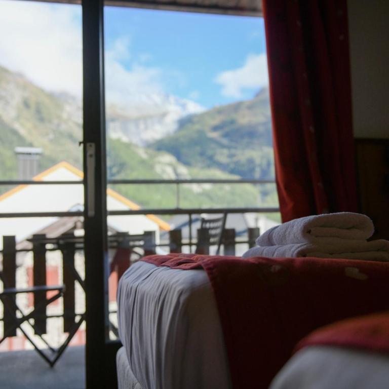 Le Dahu - Chambre Lits Jumeaux avec Salle de Bains Privative Séparée - 3