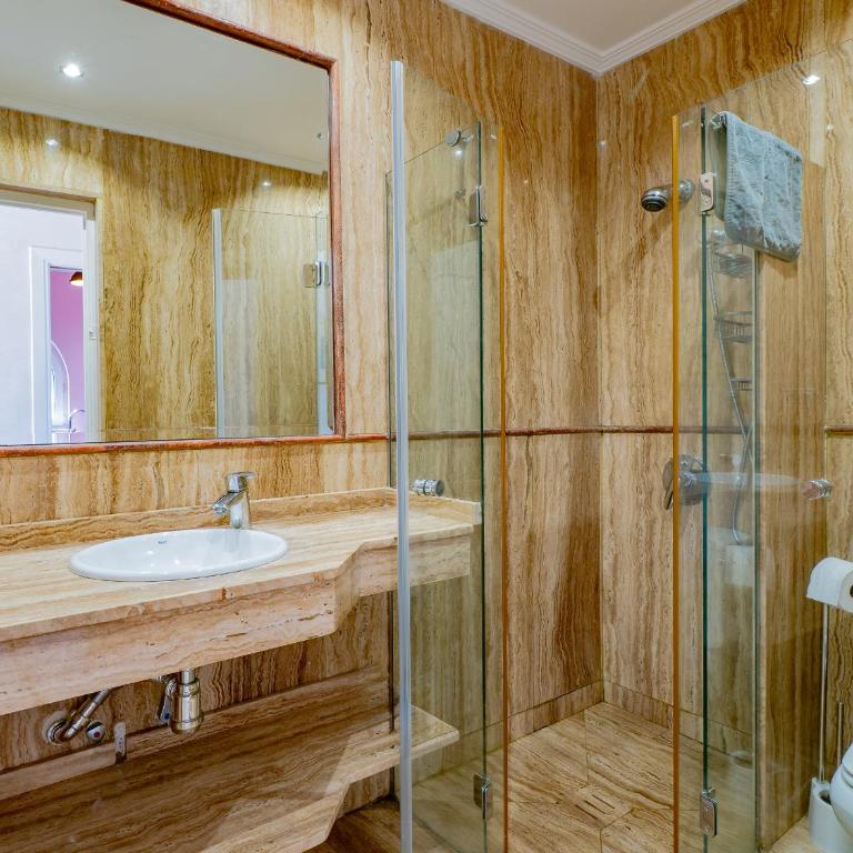 Cubo's Beachfront Villa Khayyam - Villa - 57