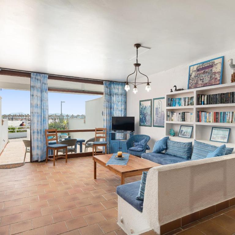 Apartment Just on the beach in Port Alcudia - Apartamento de 2 dormitorios con vistas al mar - 15