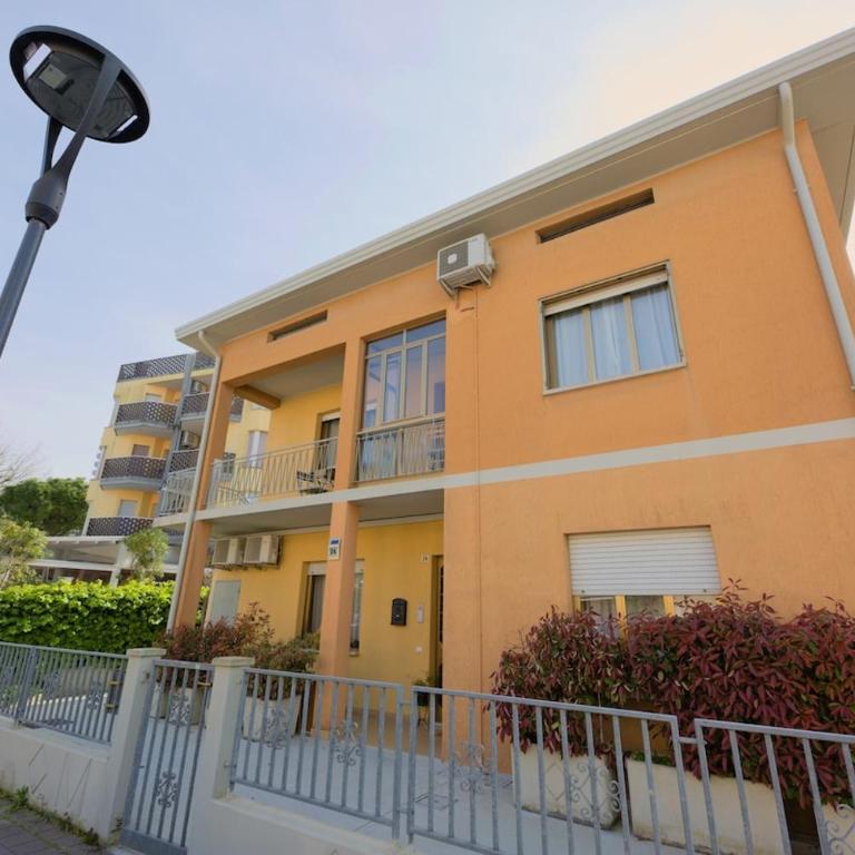 Casa Carinzia 24 - trilocale 6 posti letto - Appartamento con 3 Camere da Letto - 25