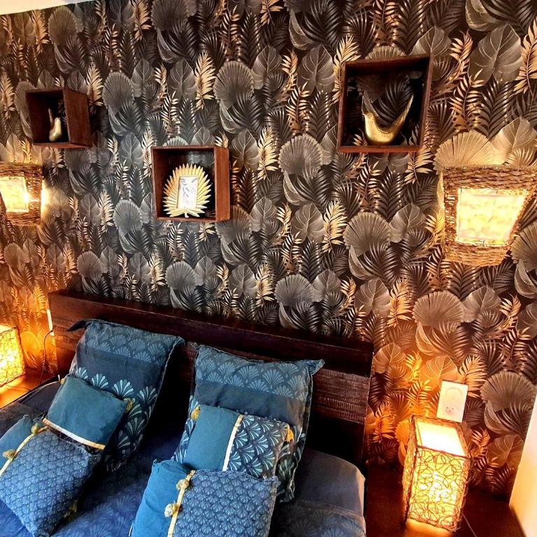 Le 421, Maison d'hôtes Jacuzzi entre amis,famille - Villa - 26