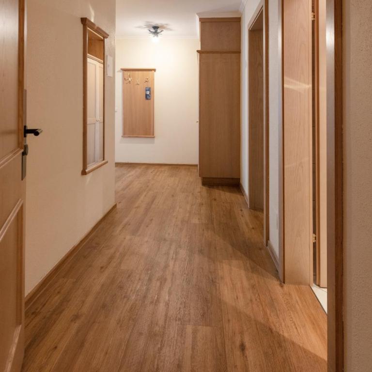 Heart Hotel Nordstern - Doppelzimmer mit Balkon - 3