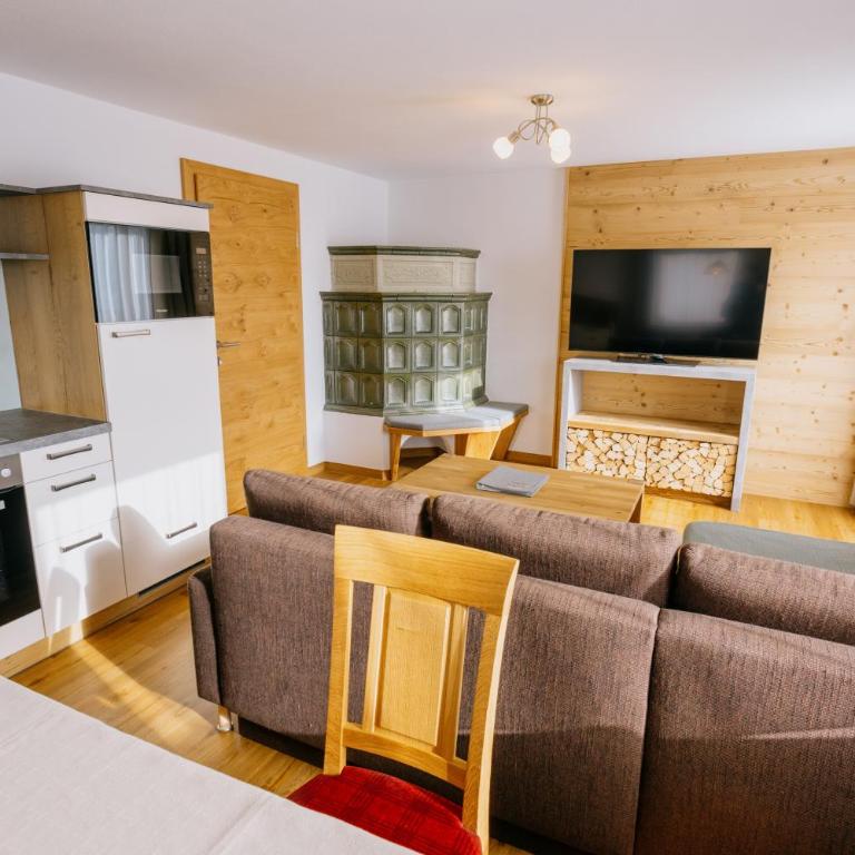 Pension Bergbauernhof Irxner - Apartment mit Aussicht und Balkon - 9