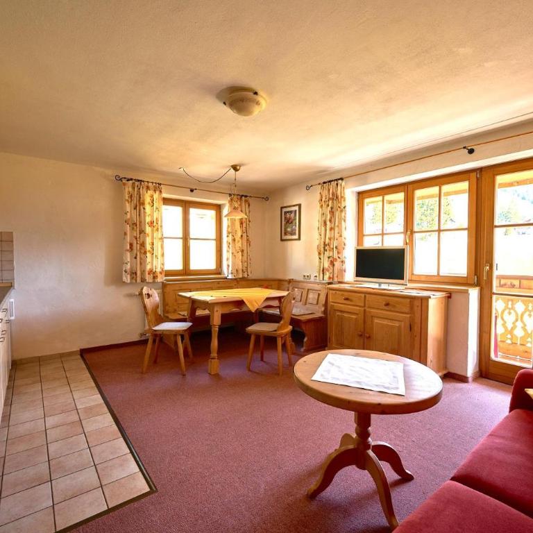 Ferienhof Almfrieden - Apartment mit 1 Schlafzimmer und Dusche - 7