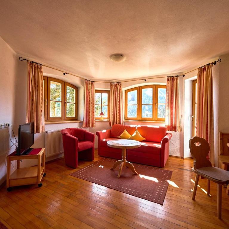 Ferienhof Almfrieden - Apartment mit 1 Schlafzimmer und Dusche - 6