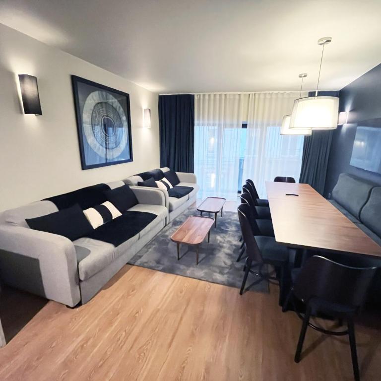 Urban Flat 133 - Ponceau 4 Bedroom Apartment - Apartment - 20