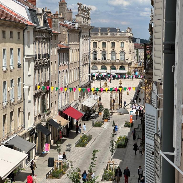 Le Gambetta - Élégance et Confort - Vue sur la Place Stanislas - One-Bedroom Apartment - 2