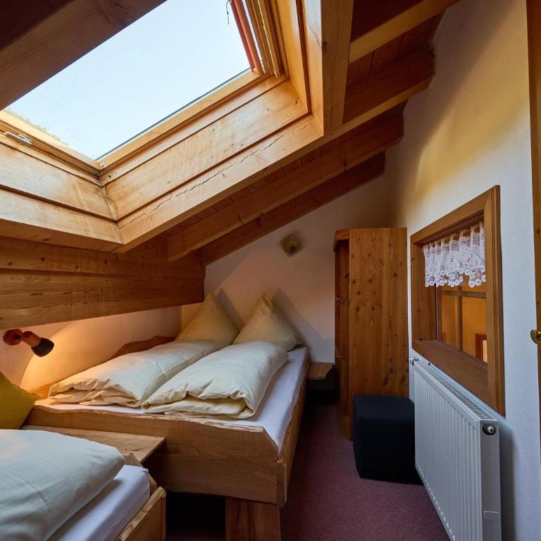 Ferienhof Almfrieden - Apartment mit 2 Schlafzimmern - 10