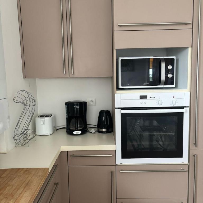 T4 vue sur la Garonne, au pied du tram - Premium Apartment mit 3 Schlafzimmern - 30