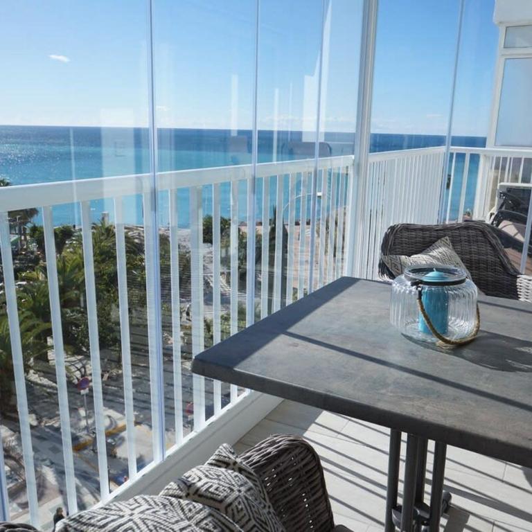Edf Delfin 4/10 - Apartamento de 1 dormitorio - 2