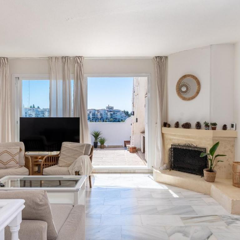 Cozy 3-bedroom townhouse in Calahonda - Chalet de 3 dormitorios - 3