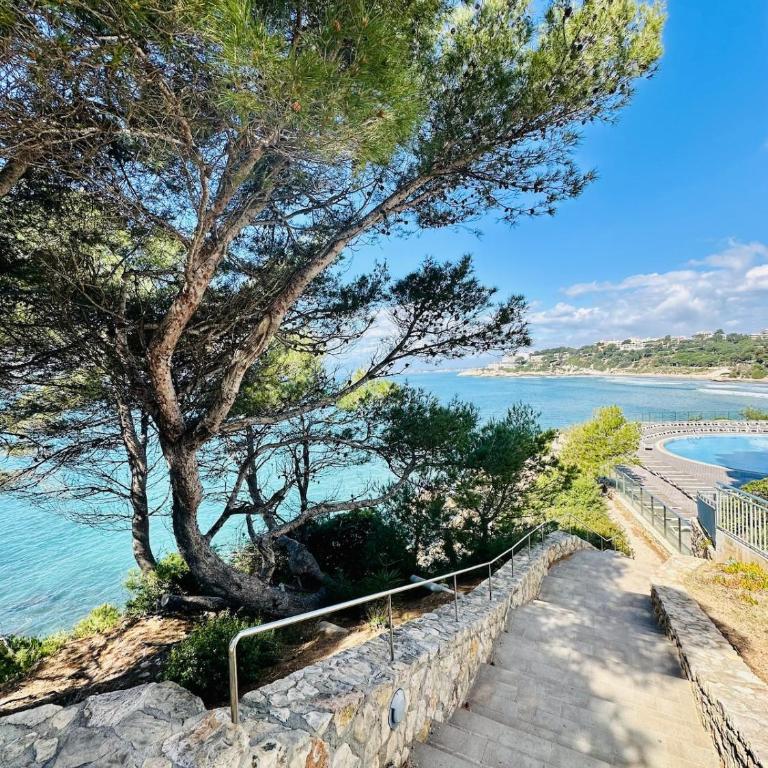 Home Clipper Salou - Two-Bedroom Apartment with Balcony - 4
