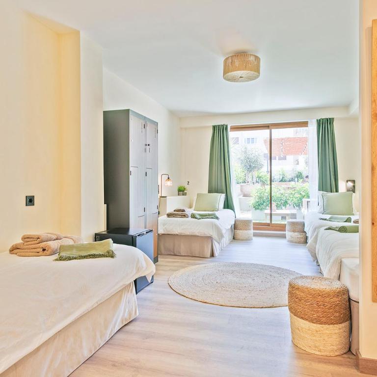 Olivia Barcelona - Bed in 4-Bed Female Dormitory Room - 8