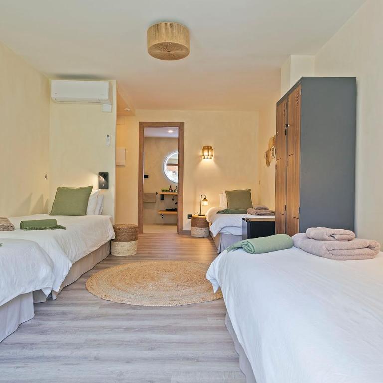 Olivia Barcelona - Bed in 4-Bed Female Dormitory Room - 9