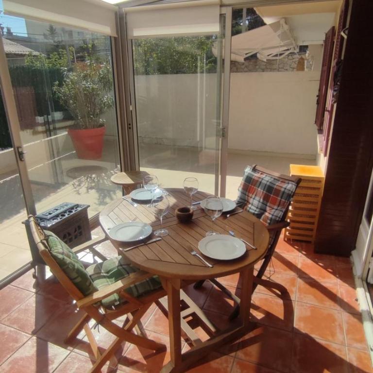Joli T3 La Louvière - Two-Bedroom Apartment - 1