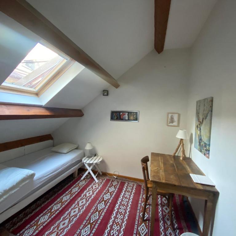 Duplex 60m2 vieux centre avec balcon - Maisonette-Apartment - 8