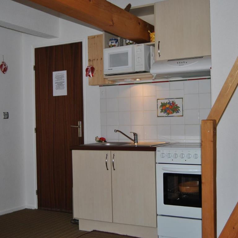 Appartement Balcon piscine tennis vue Montagne - Apartamento de 2 dormitorios con balcón - 26
