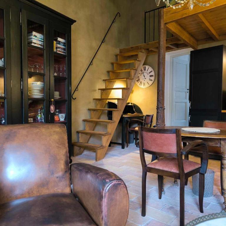 Appartement Superbe 2 personnes Coeur de ville l'Isle sur Sorgue - One-Bedroom Apartment - 4