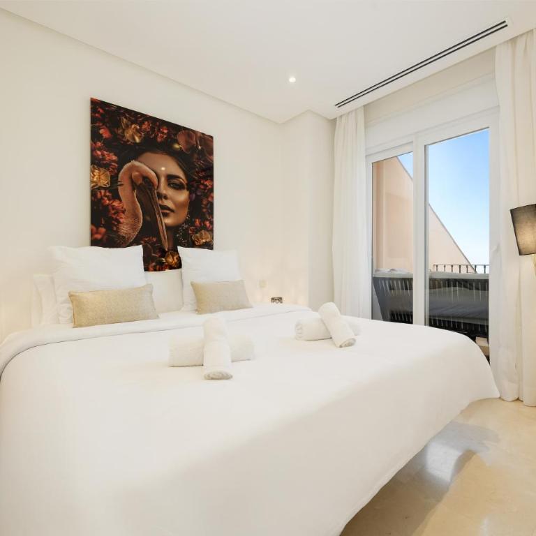 Penthouse with sea views in Nueva Andalucía - Apartamento de 3 dormitorios - 10