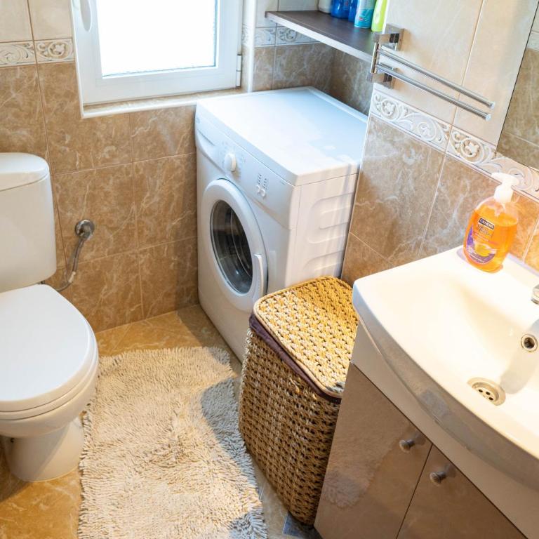 Vasko&Jana Vista Apartment - Three-Bedroom Apartment with Ocean View - 12