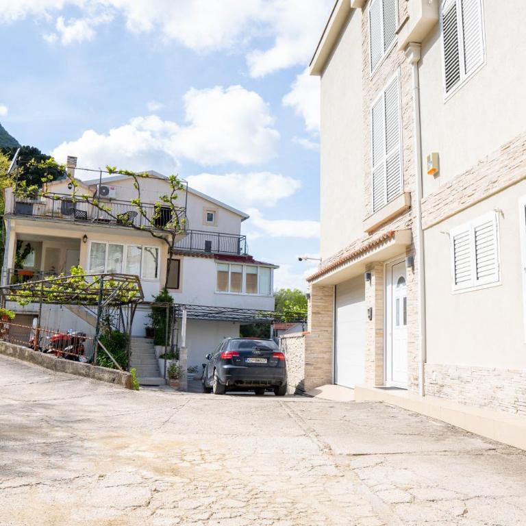 Vasko&Jana Vista Apartment - Three-Bedroom Apartment with Ocean View - 33