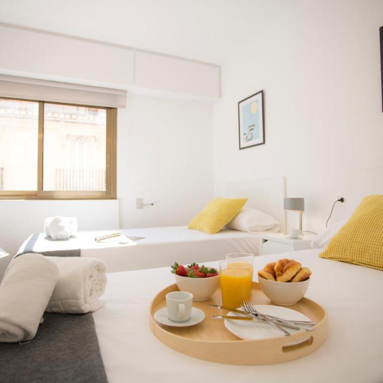 Xativa Terrace II - Two-Bedroom Apartment - 16