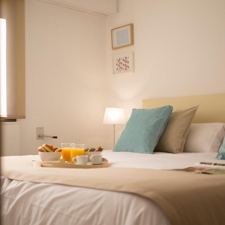 Xativa Terrace II - Two-Bedroom Apartment - 11