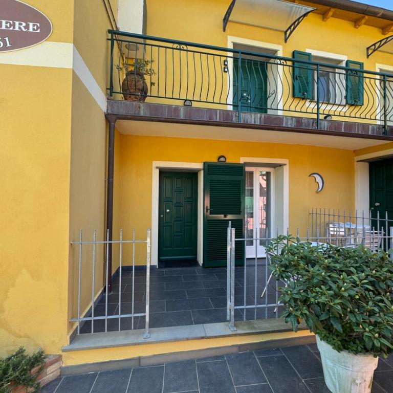 Affittacamere PZ - Camera Familiare con Vista Mare - 10