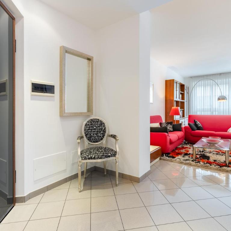 Luce Apartment with free parking - Appartamento - 5