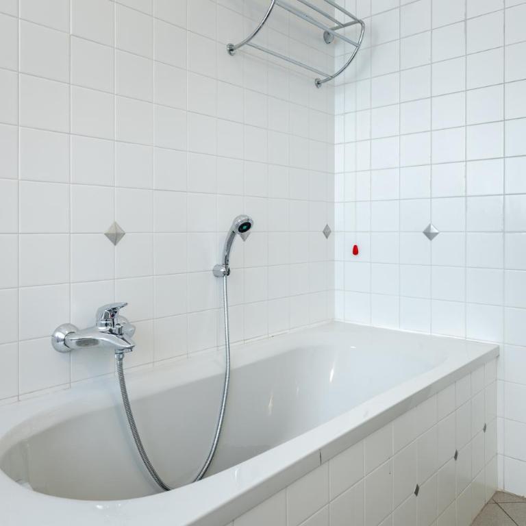 Luce Apartment with free parking - Appartamento - 19