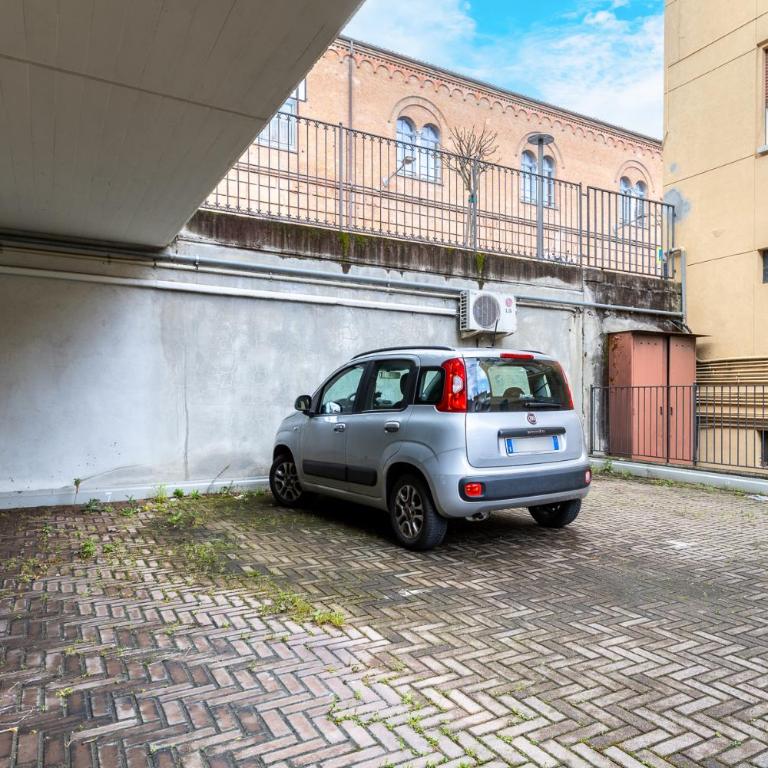 Luce Apartment with free parking - Appartamento - 27