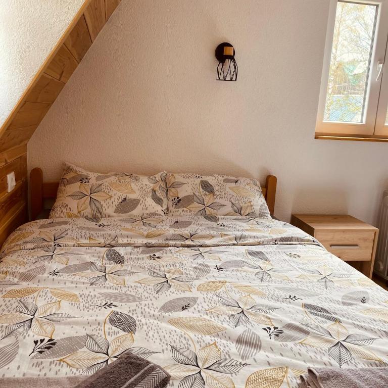 Holiday Home Apartman Aco - Two-Bedroom Apartment with Mountain View - 12